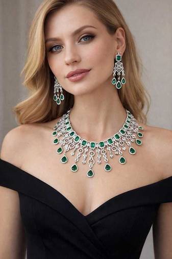 emerald green ad bridal necklace set  silver chandelier earrings