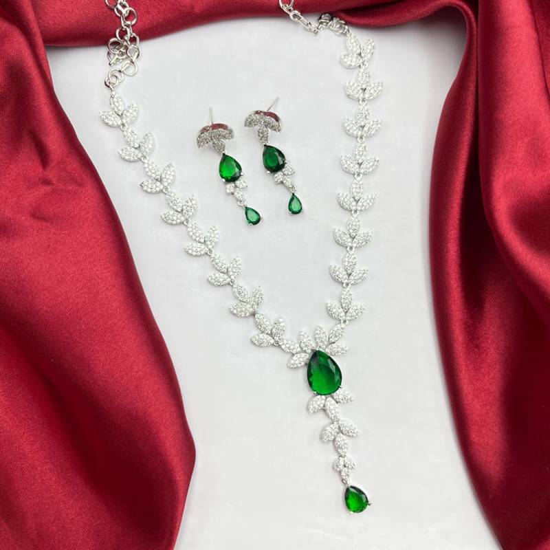 emerald marquise leaf bridal jewellery set, pear cut wedding necklace earrings