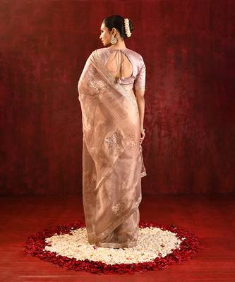 Rose gold embroidered tissue saree set 5