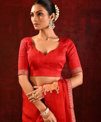 Crimson red embroidered tissue saree set 5