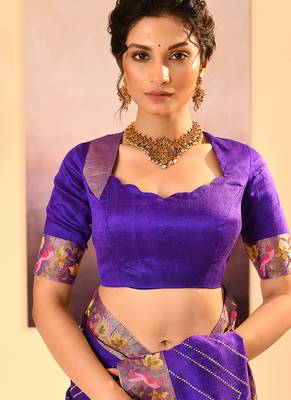 Deep purple printed raw silk saree set 5