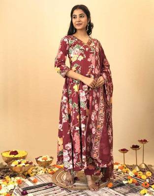 Maroon floral print pure cotton ethnic kurta set with dupatta 5