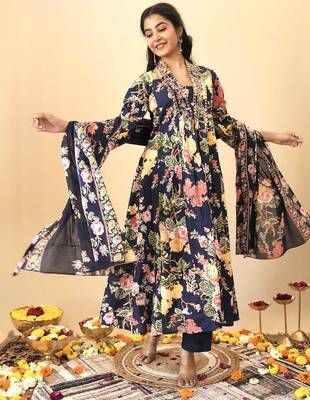 Blue floral print pure cotton ethnic kurta set with dupatta 4