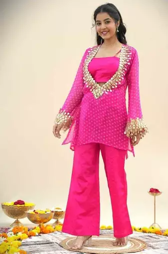 Pink bandhej pure georgette casual kurta set for women