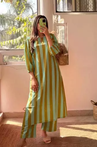 Green stripes print pure cotton casual kurta set for women