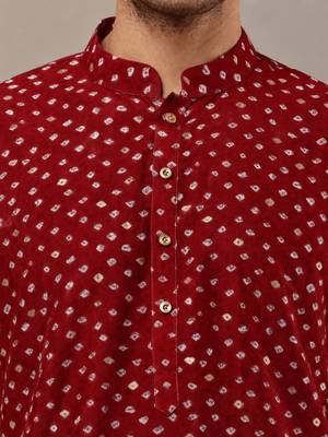  red printed kurta with cream pyjama & all-over ethnic motifs set with cream payjama 5