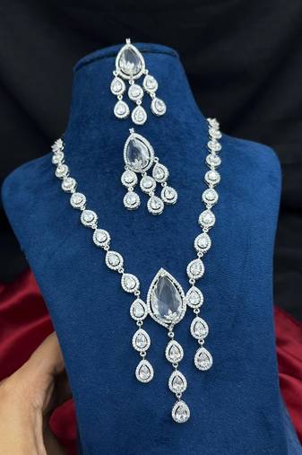 teardrop crystal bridal jewellery set, silver wedding necklace earrings, indian maang tikka