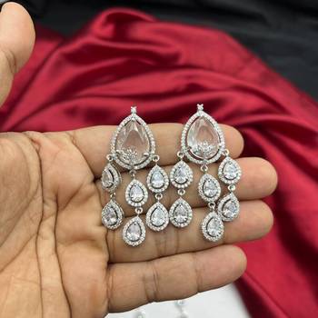 teardrop crystal bridal jewellery set, silver wedding necklace earrings, indian maang tikka 2