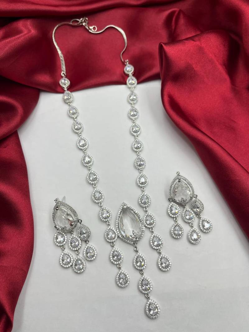 teardrop crystal bridal jewellery set, silver wedding necklace earrings, indian maang tikka