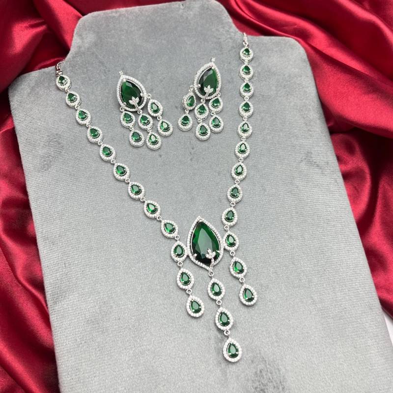 emerald bridal jewellery set: crystal necklace, chandelier earrings, wedding prom statement set