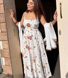 White floral embroidered vichitra silk anarkali gown set with dupatta & pant