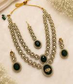 Double Layer Green Kundan Bridal Necklace earring maangtikka Jewellery Set
