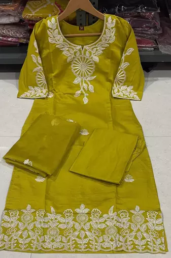 Women's Embroidered silk blend Kurta Pant with Organza Dupatta Set