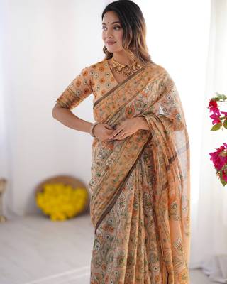 Peach beige handloom floral printed saree with blouse 3