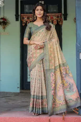 Elegant ivory beige handloom saree with artistic peacock pallu with blouse