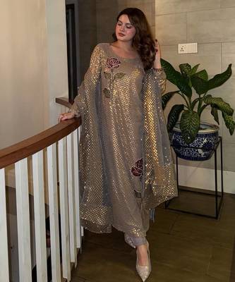 Grey twil sequance embroidery faux georgette kurta dupatta pent set 4