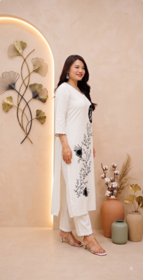 Women white & black floral embroidered kurta with trousers 2