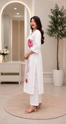 Women white & red floral embroidered kurta with trousers 2