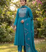 Blue embroidered straight kurti pant set with scallop border dupatta