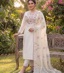 White embroidered straight kurti pant set with scallop border dupatta