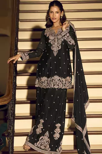 Black embroiderd silk blendpalazzo suit