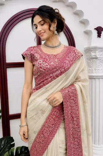 Off White Color Intricate Thred With Sequnce Work Glass Organza Silk Blend Saree 