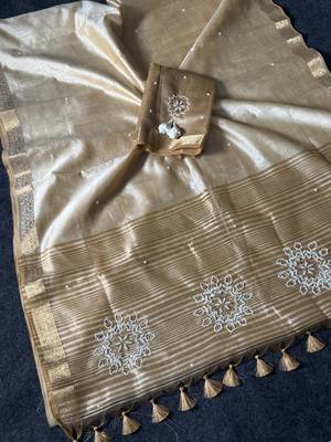 New Rich Soft TRUSSER Golden Zari Weaving Saree With Blouse Set For Women's 3