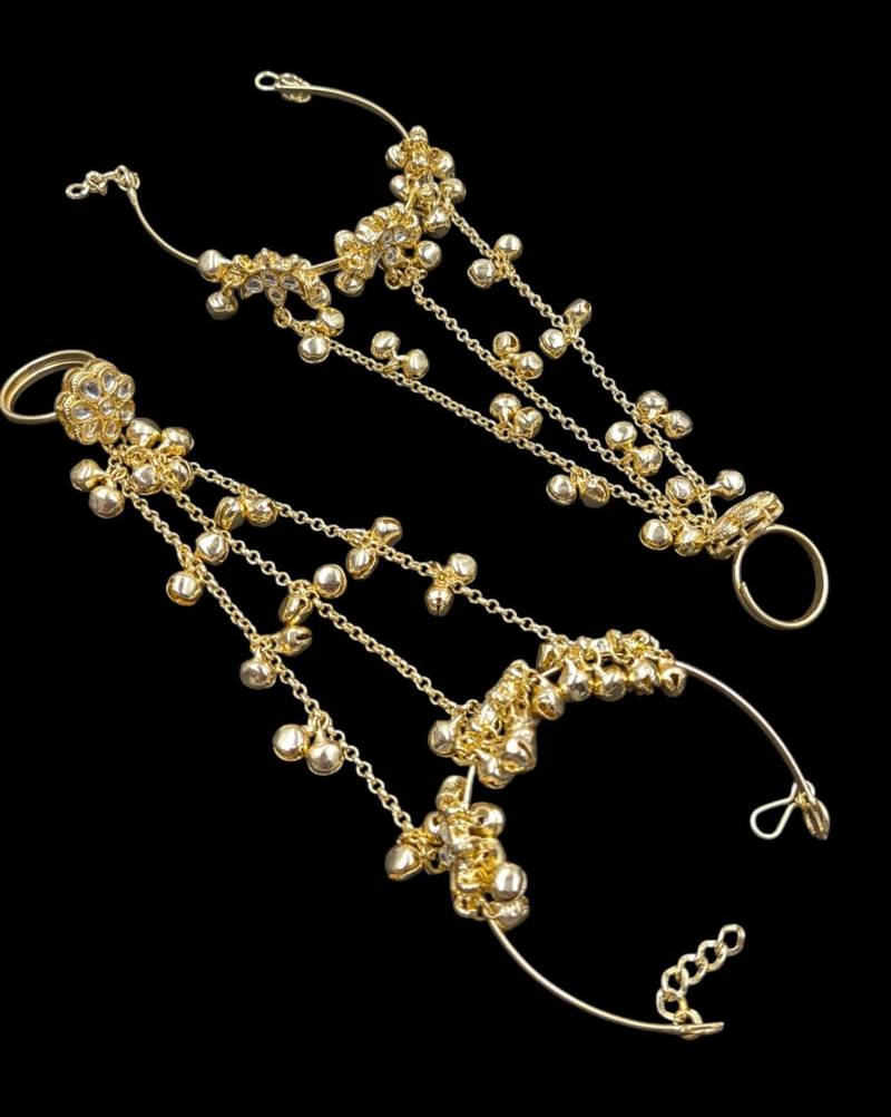 White stone & agate stone haath phool (hath panja) | lacquer gold plated