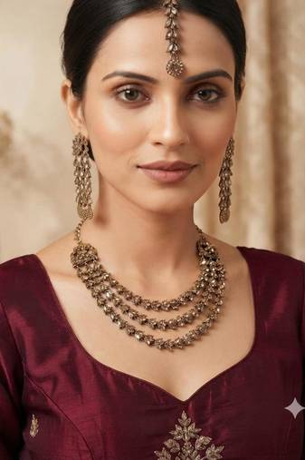mehandi-plated agate stone necklace set with earrings & maang tikka