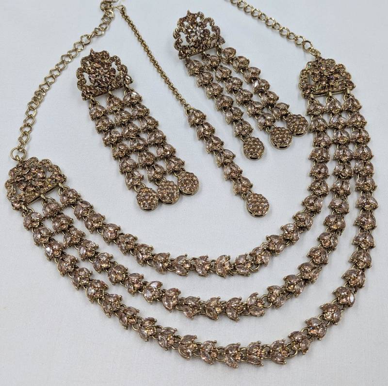mehandi-plated agate stone necklace set with earrings & maang tikka