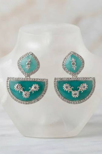 White color kashmiri earrings with artistic handmade design