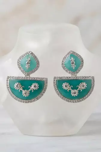 White color kashmiri earrings with artistic handmade design