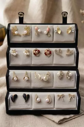 White with gold plated 12 pairs stud earrings combo jewellery box