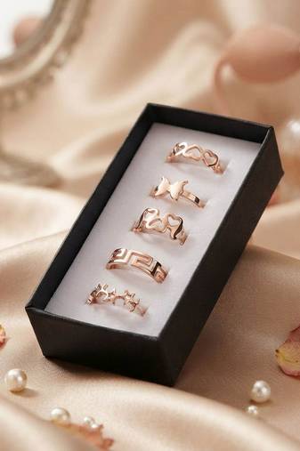 Gold plated assorted design fashion rings combo of 5 pieces