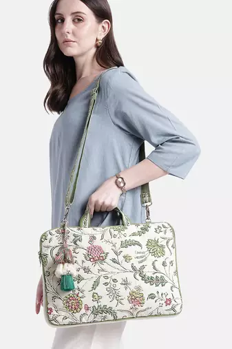  petal posh ivory & olive floral jacquard laptop bag (upto 16")