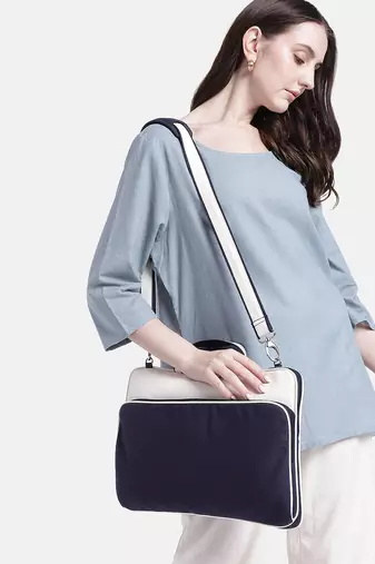  transit navy colorblock canvas laptop bag (upto 16")