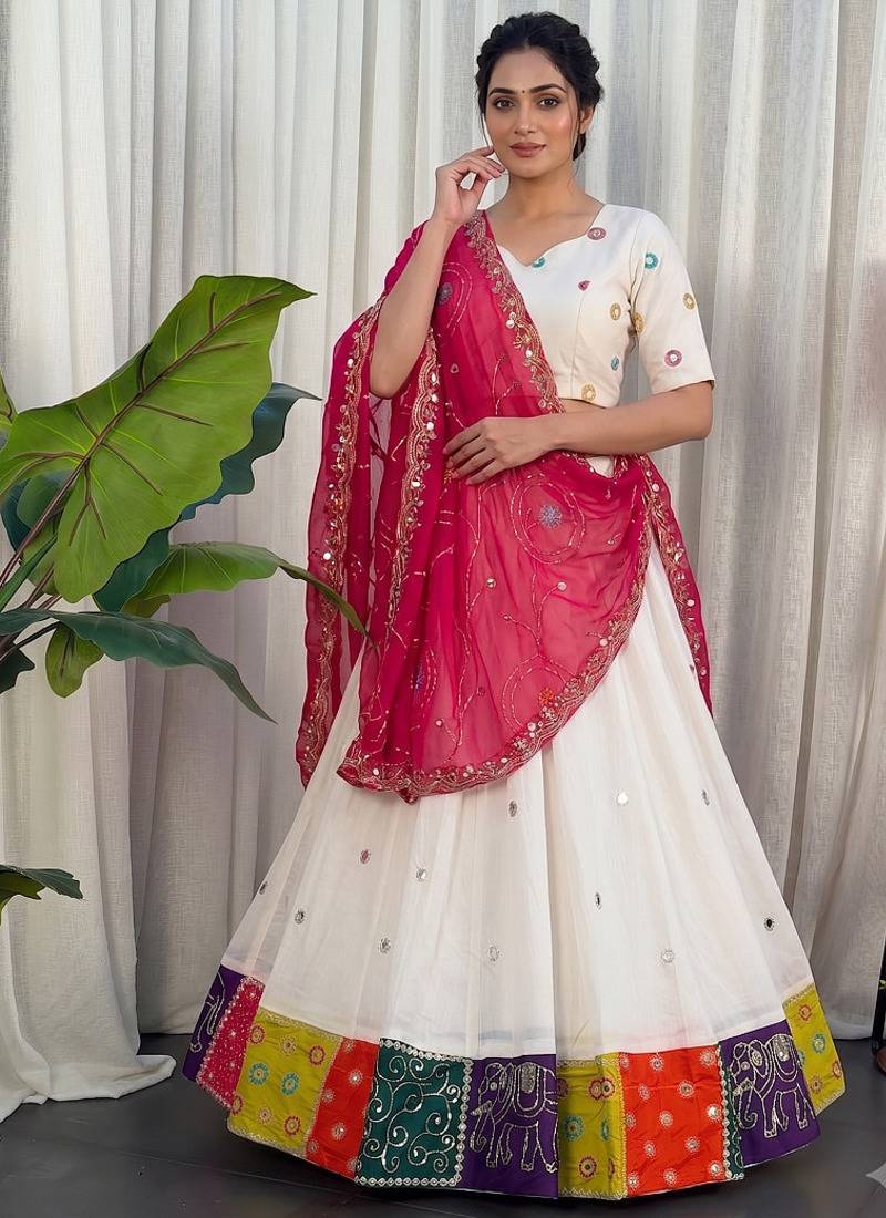 Women's White Lehenga Choli Set with Patchwork Border