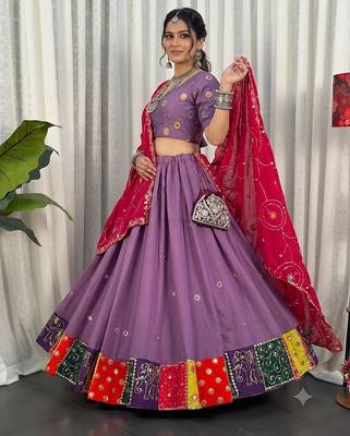Women's Lavendar Lehenga Choli Set with Patchwork Border 2