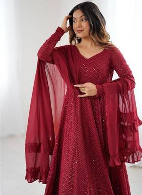  embroidery georgette flared anarkali pant and dupatta set 2