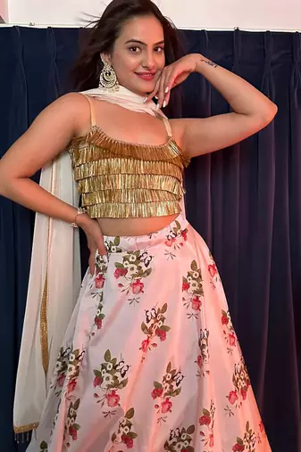 White Tapeta silk blend lehenga Choli