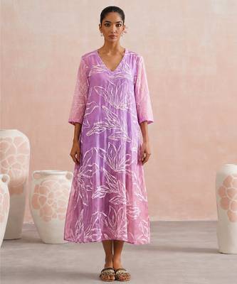 Lavender pink ombre embroidered mul chanderi dress 1