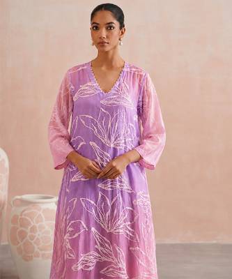 Lavender pink ombre embroidered mul chanderi dress 2