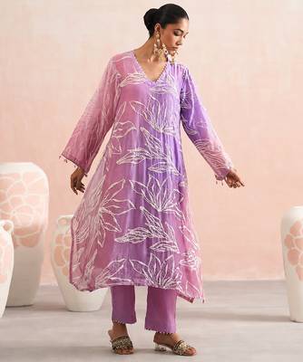 Lavender ombre embroidered mul chanderi kurta set 3