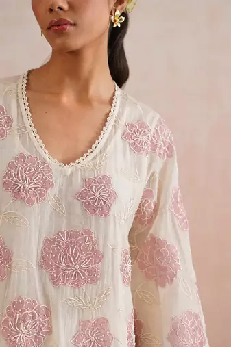 Off white pink embroidered mul chanderi kurta set