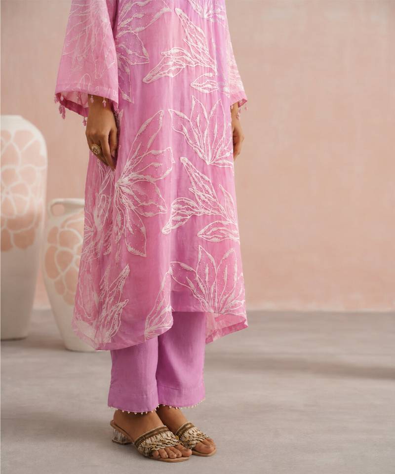 Lavender ombre embroidered mul chanderi kurta and pant
