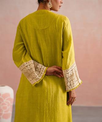 Lime green embroidered mul chanderi kurta and pant 2