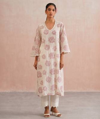Off white pink embroidered mul chanderi kurta and pant 1