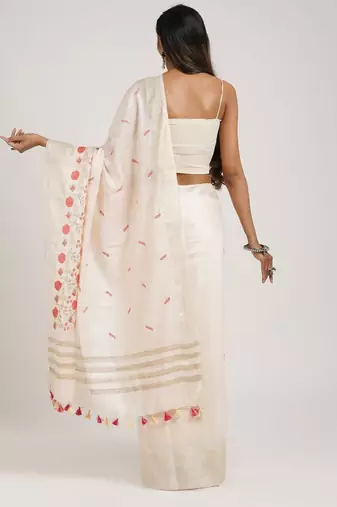 Floral embroidered saree
