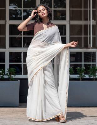 White & gold-toned zari pure cotton solid saree 3
