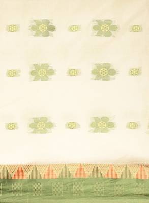 Off white & green ethnic motifs pure cotton taant saree 4